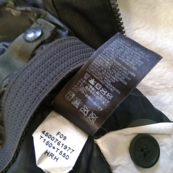 North Face  Winter Jacket size M Dark Green - Picture 7 of 12